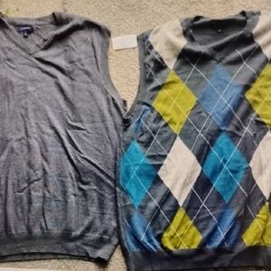 Banana Republic Gray and Blue V-Neck Sweater Collection